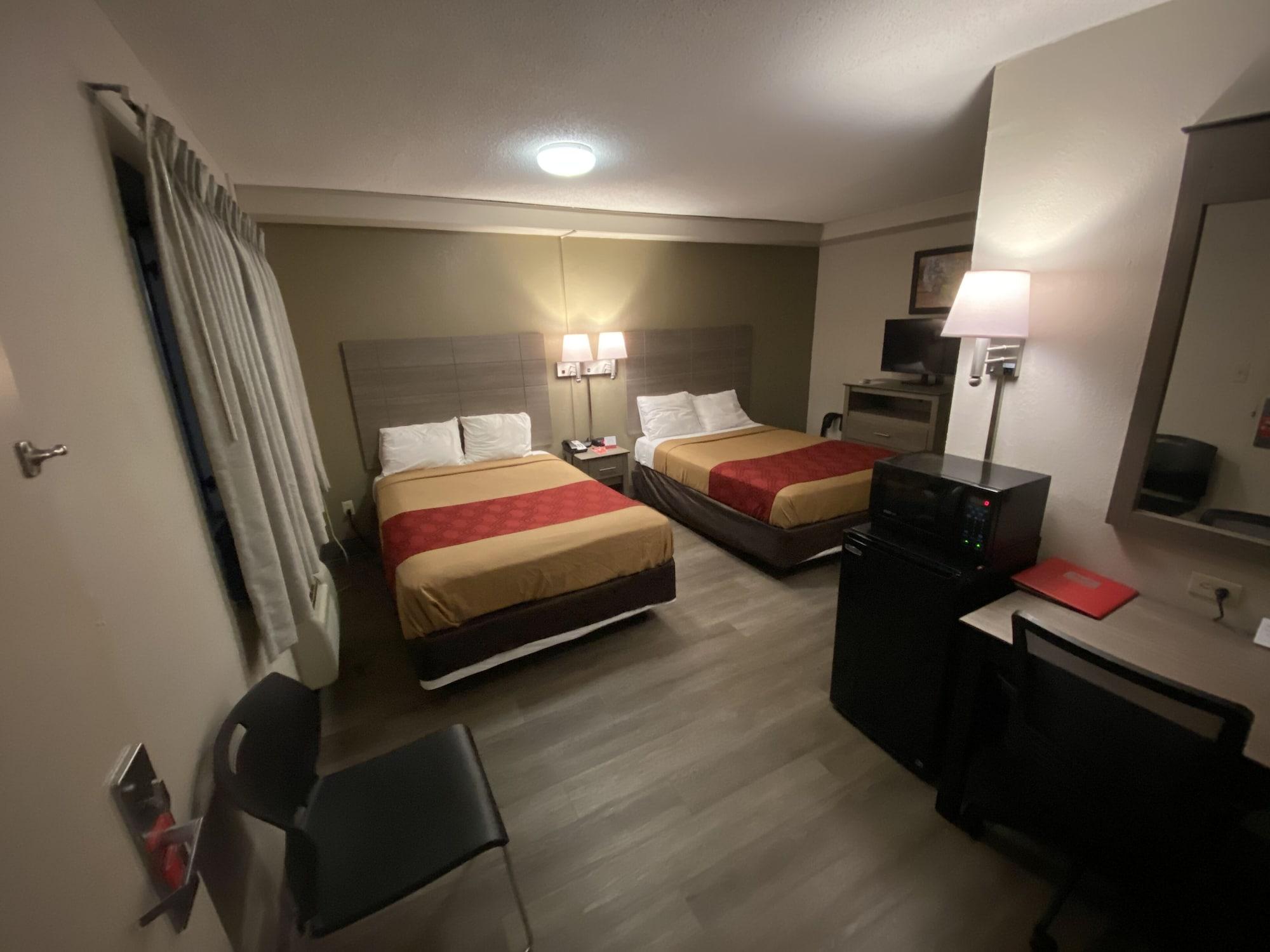 Econo Lodge Dewitt I-90 מראה חיצוני תמונה