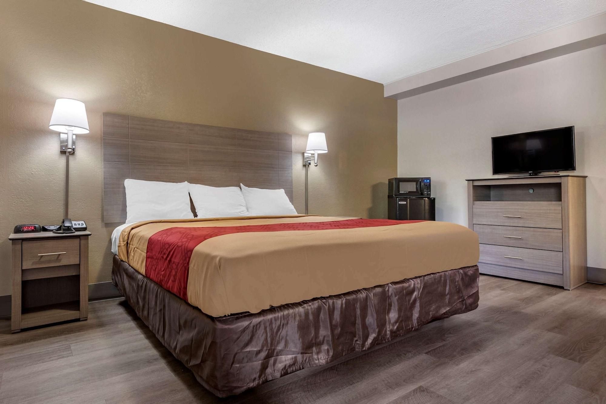 Econo Lodge Dewitt I-90 מראה חיצוני תמונה